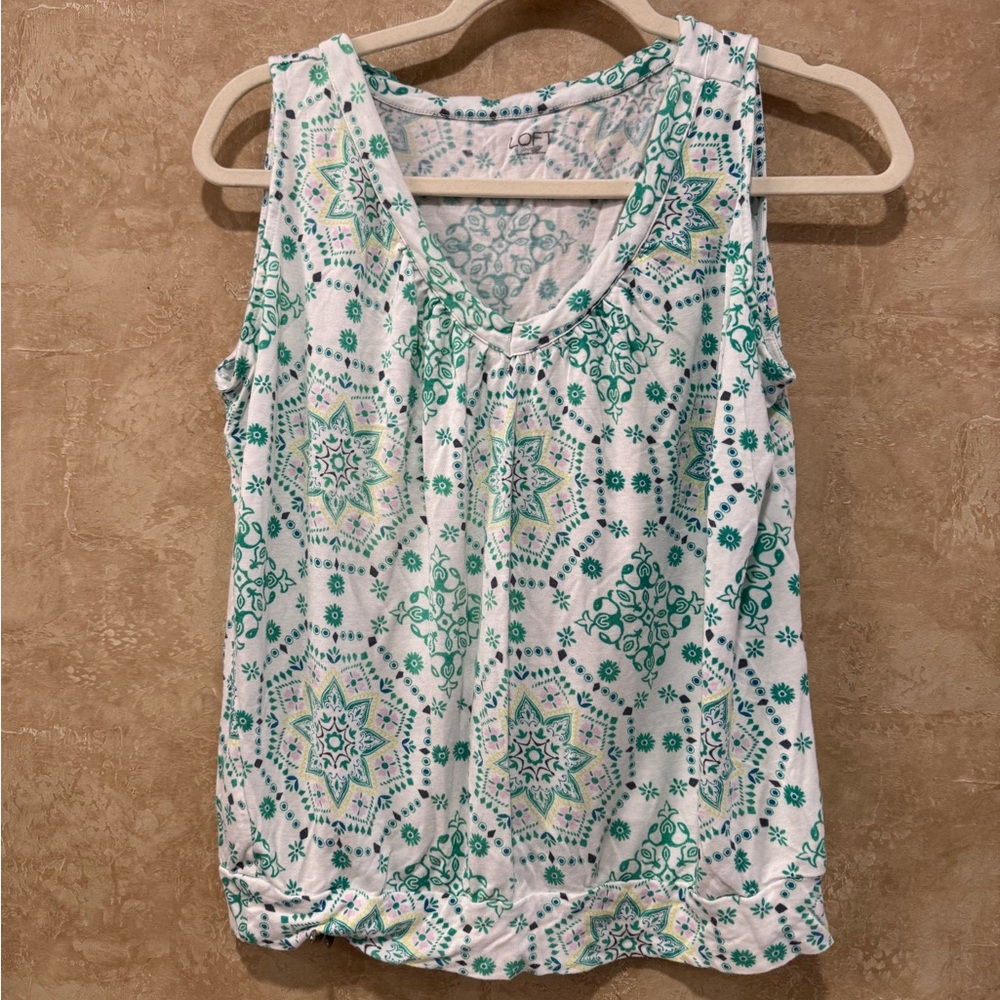 Sleeveless Patterned Top - Green and White